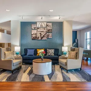 Comfort St Louis Airport Bridgeton