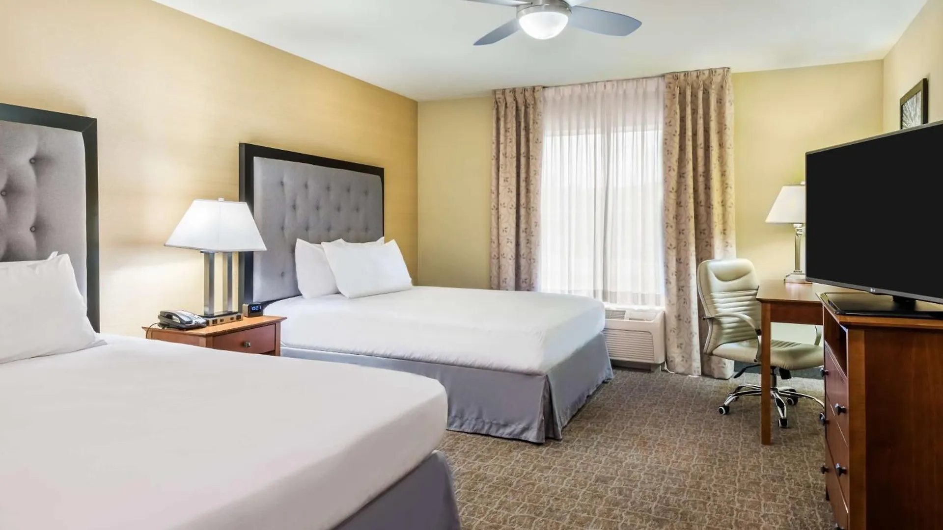 Larkspur Landing Extended Stay Suites St Louis Riverport 3*, Maryland Heights