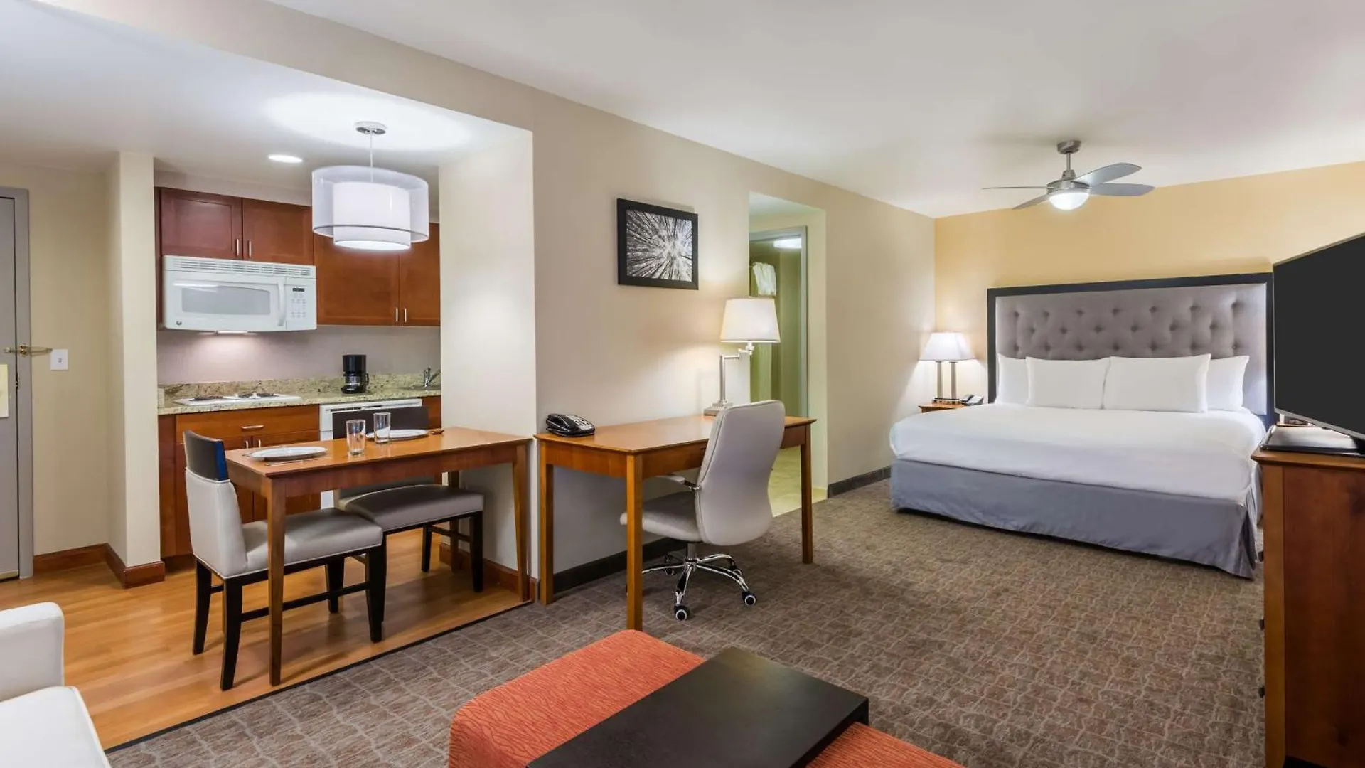 Larkspur Landing Extended Stay Suites St Louis Riverport