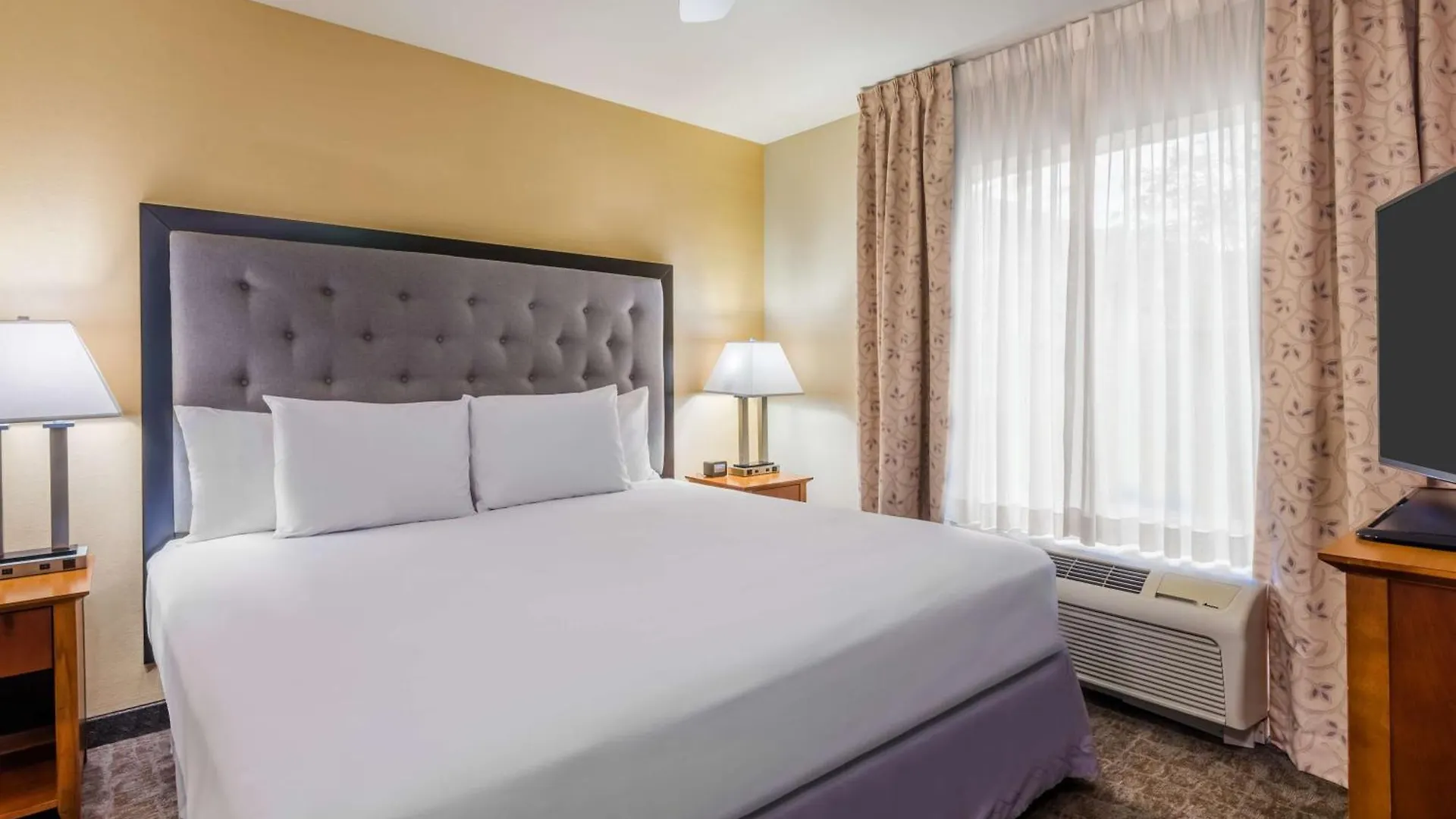 Larkspur Landing Extended Stay Suites St Louis Riverport Maryland Heights